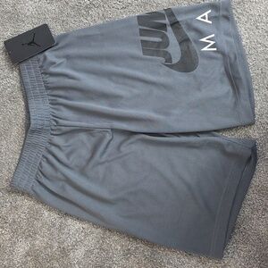 Boys Jordan size 10-12 yrs  shorts